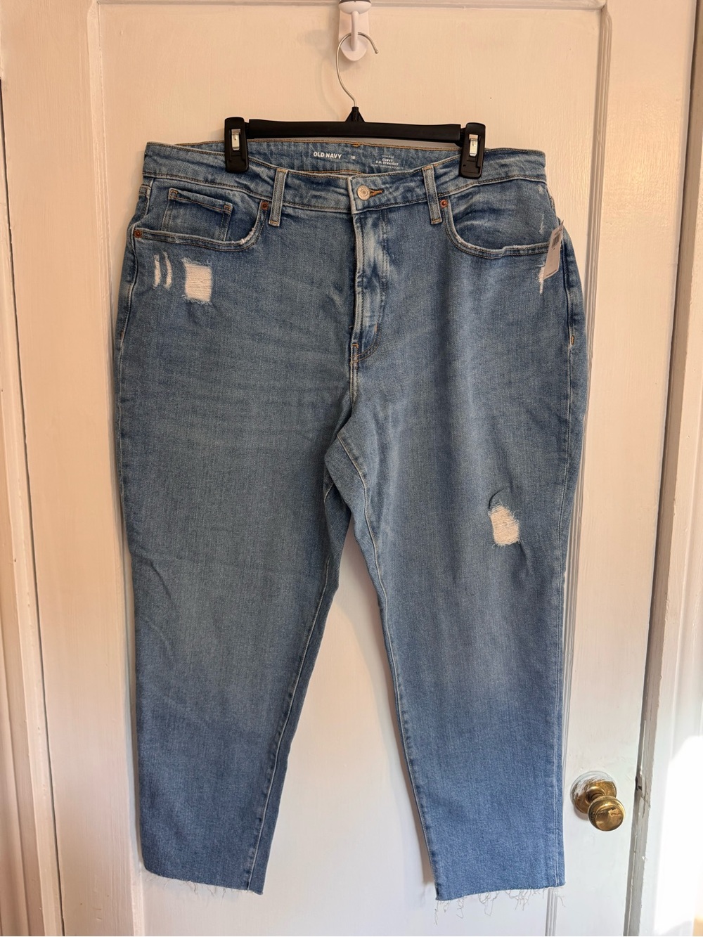 Old Navy Light Blue Curvy OG Straight Distressed Women's Jeans
